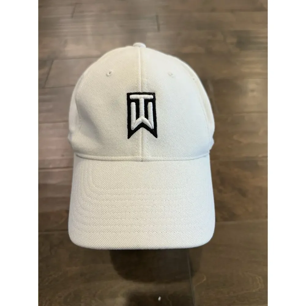 Nike Mens White Tiger Woods TW One Flex Fit VR Fitted Golf Hat Size M/L